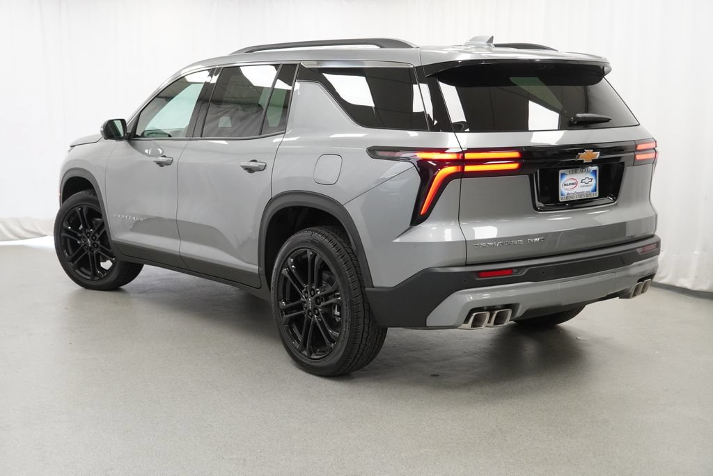 New 2026 Chevrolet Traverse LT w/ Driver Confidence Package AWD/4WD image 5