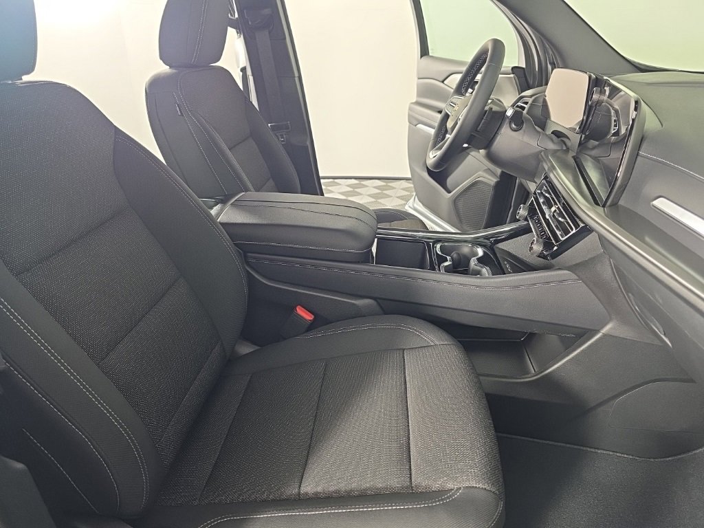 New 2026 Chevrolet Traverse LT w/ Sun and Wheel Package image 42