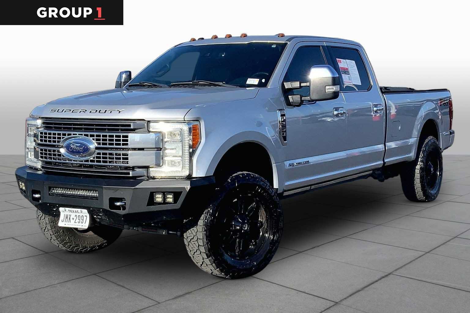 Used 2017 Ford F250 Platinum w/ Platinum Ultimate Package AWD/4WD image 1
