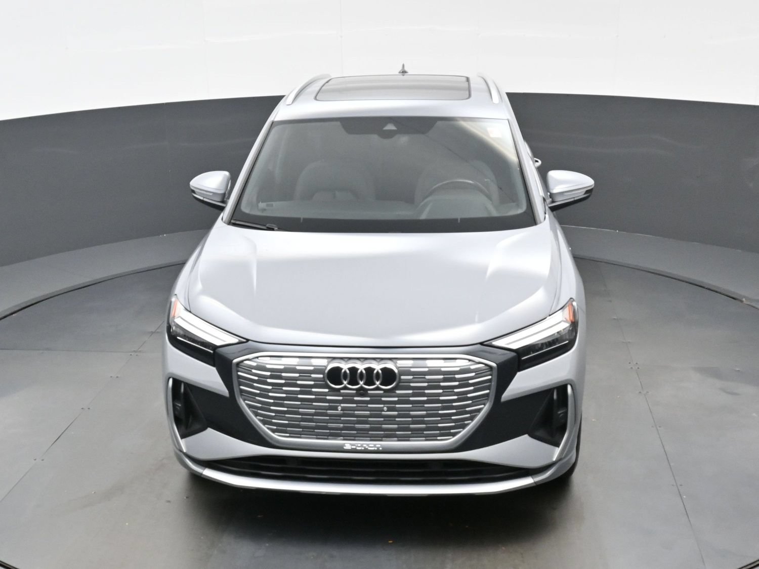 Used 2023 Audi Q4 e-tron Premium Plus w/ Premium Plus AWD/4WD image 41