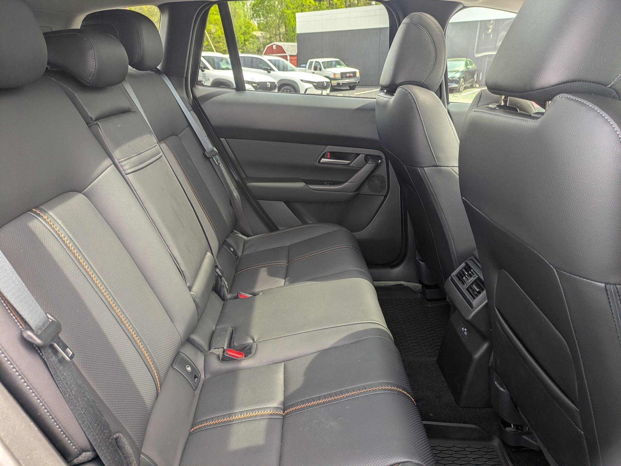 Certified 2025 MAZDA CX-50 AWD 2.5 Hybrid w/ Weather Package image 33