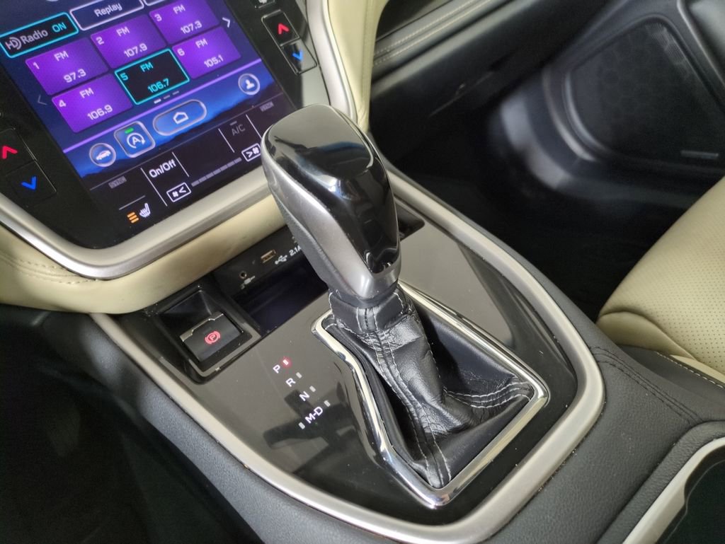 Used 2020 Subaru Outback Limited image 25