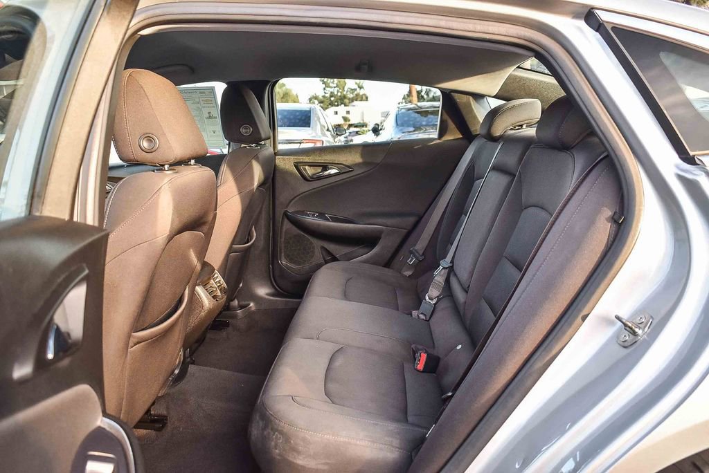 Used 2019 Chevrolet Malibu LT image 18