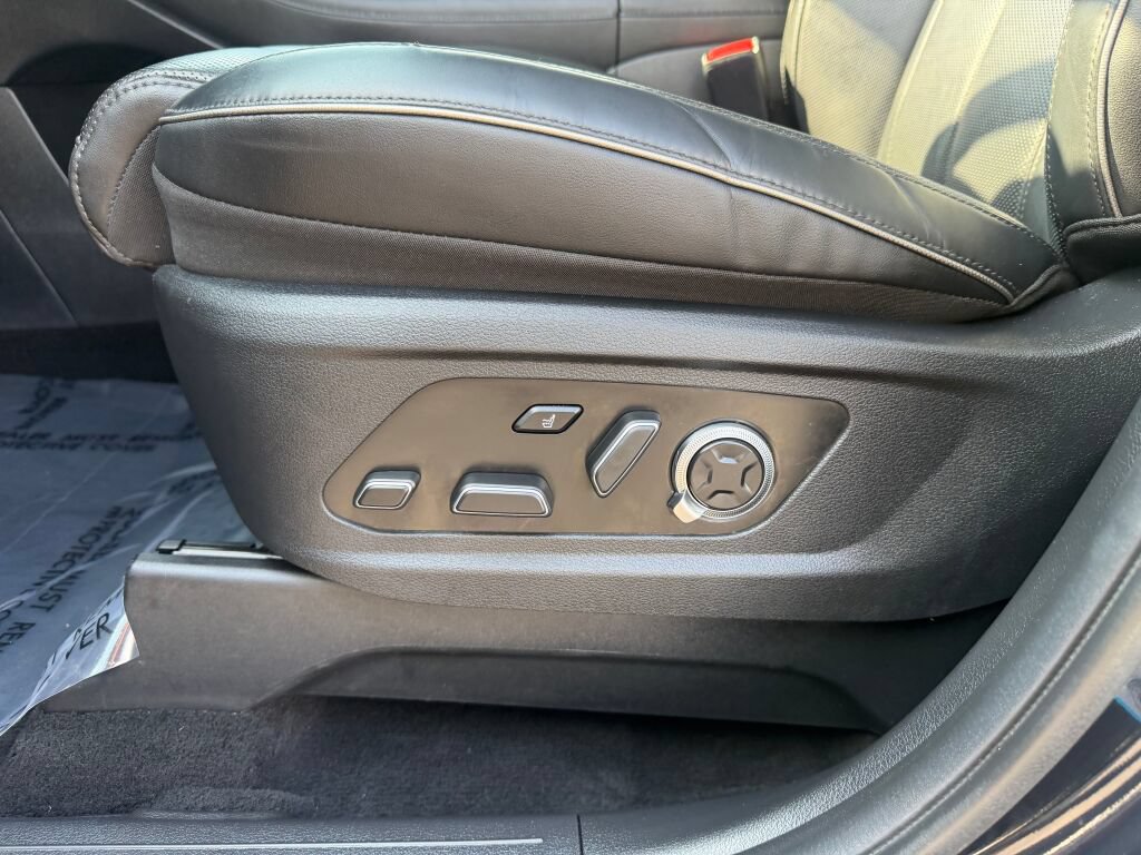 Used 2024 Hyundai Palisade Calligraphy AWD/4WD image 11