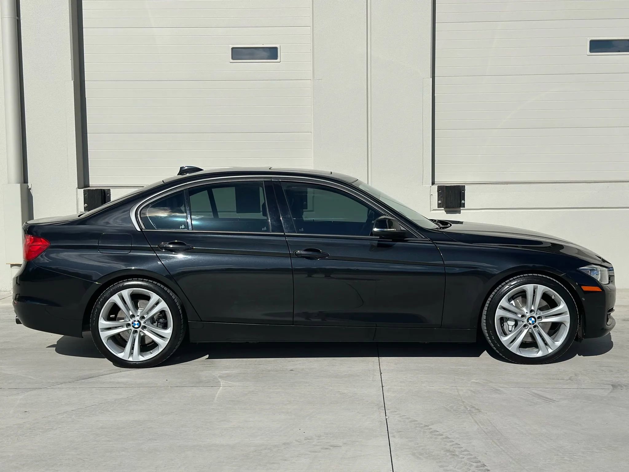 Used 2012 BMW 335i Sedan image 6