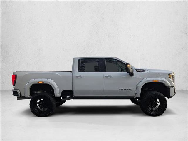Used 2024 GMC Sierra 2500 AT4 w/ AT4 Premium Plus Package image 4
