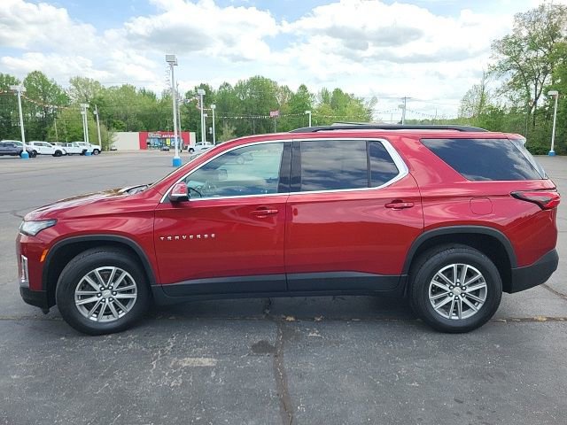 Used 2023 Chevrolet Traverse LT image 9