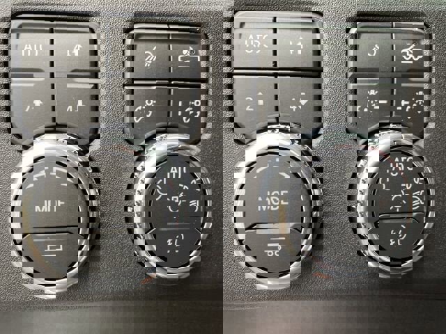 New 2026 GMC Sierra 2500 SLT w/ SLT Convenience Package image 17