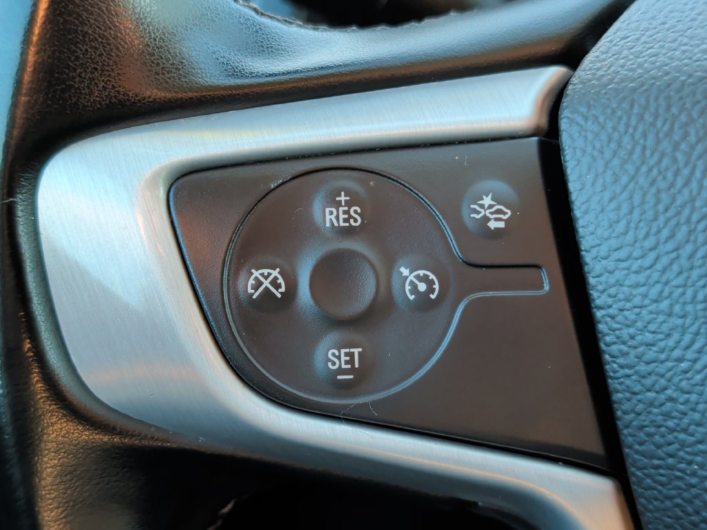 Used 2023 GMC Acadia SLT AWD/4WD image 12