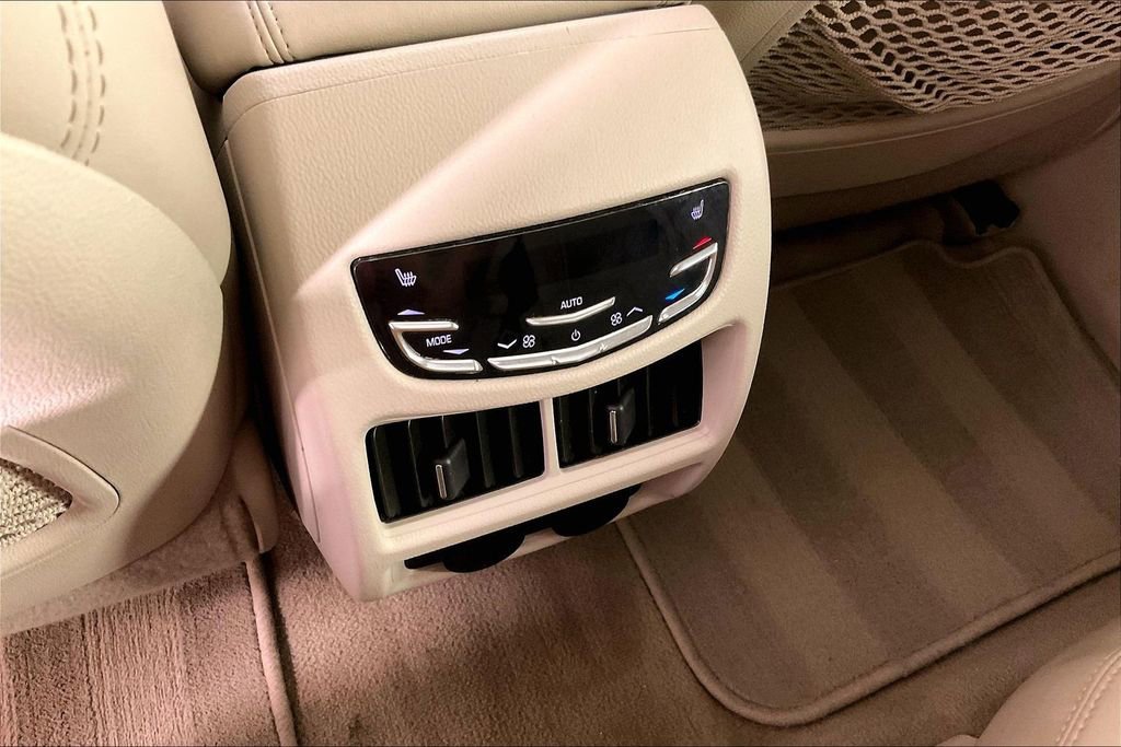 Used 2015 Cadillac SRX Premium FWD image 33