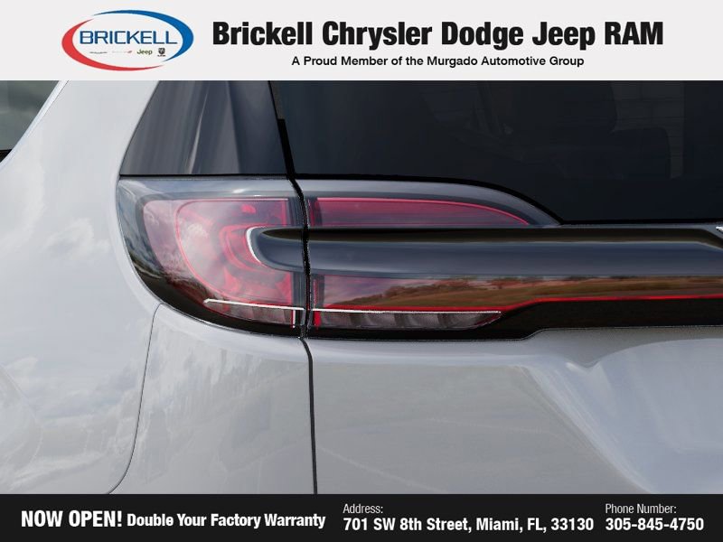 New 2026 Chrysler Pacifica Select image 9