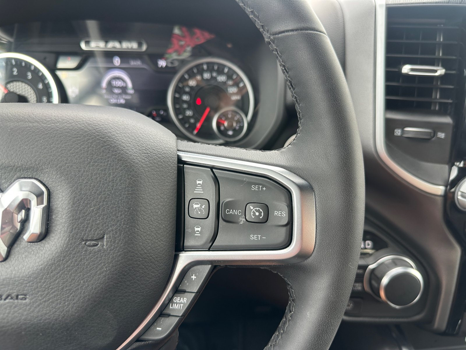 Used 2026 RAM 1500 Big Horn AWD/4WD image 27