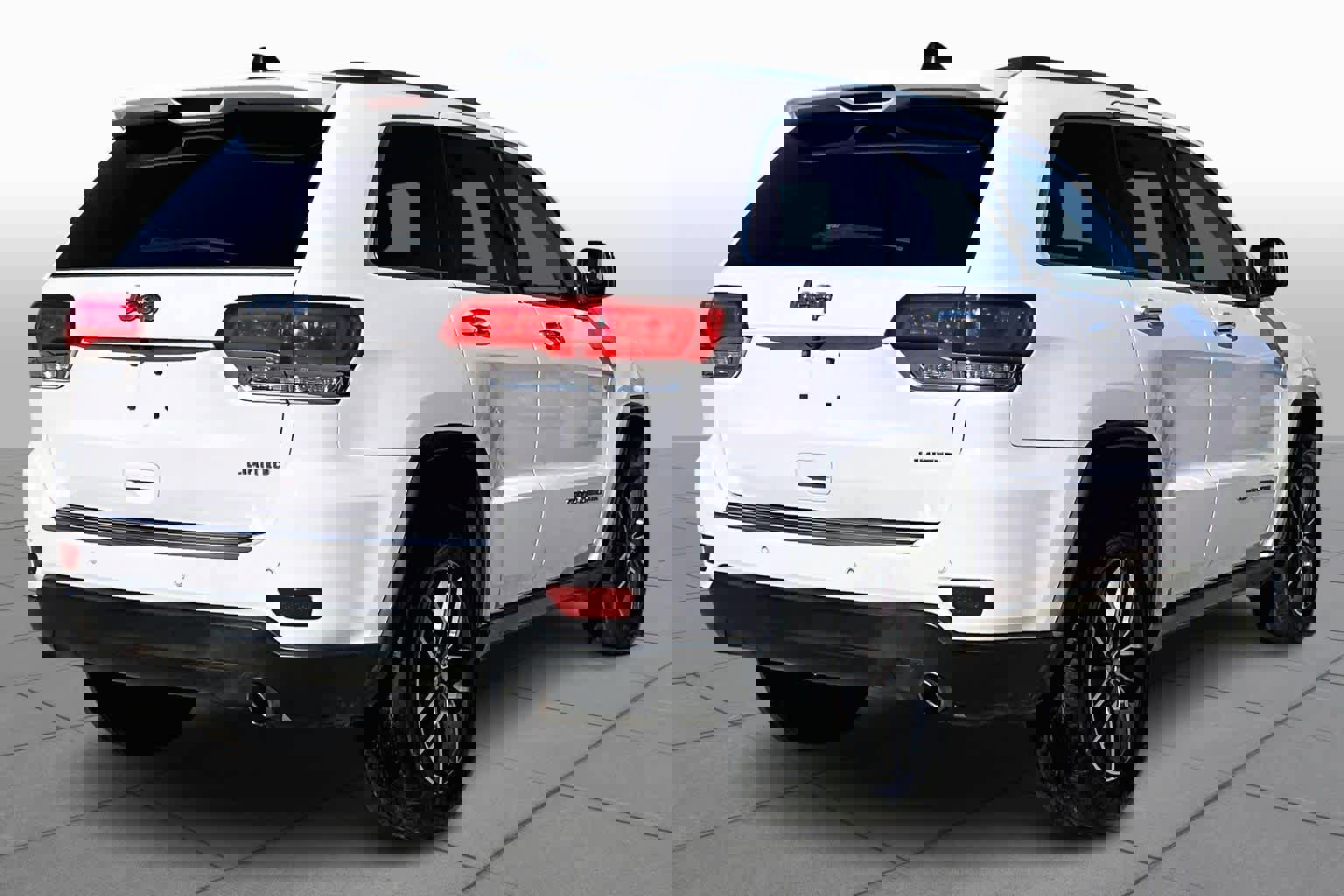 Used 2018 Jeep Grand Cherokee Limited image 12