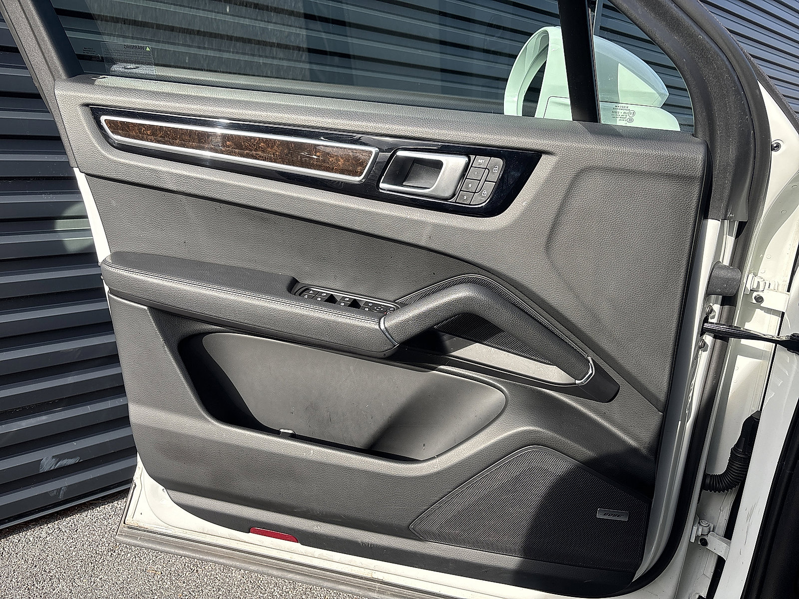 Certified 2022 Porsche Cayenne image 17