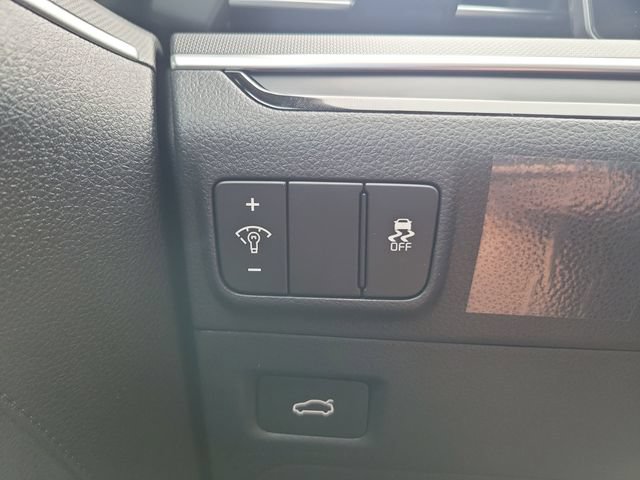 New 2026 Kia K5 LXS FWD image 27