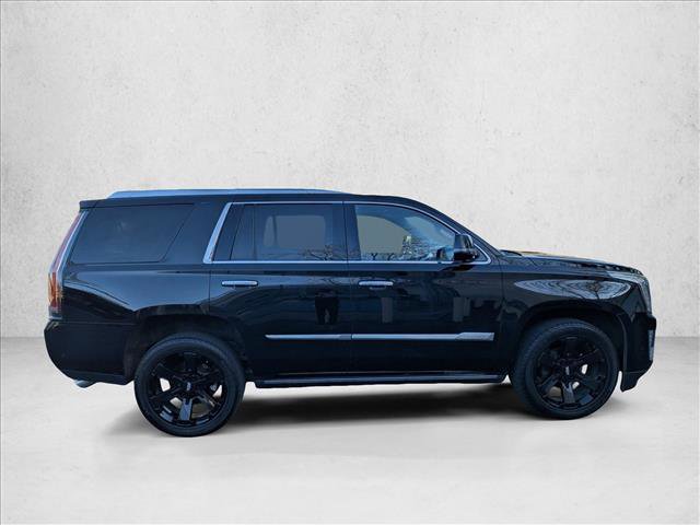 Used 2020 Cadillac Escalade Premium Luxury image 4