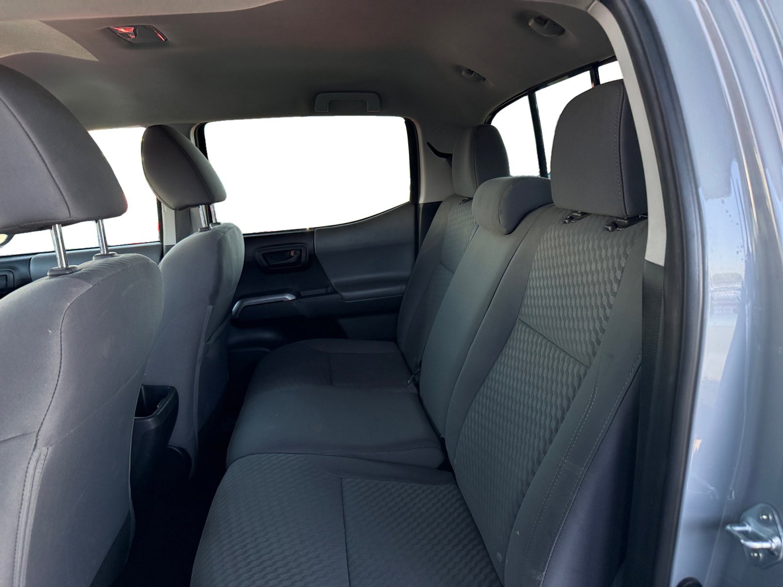 Used 2021 Toyota Tacoma SR5 w/ Blackout Package (TMS) image 11