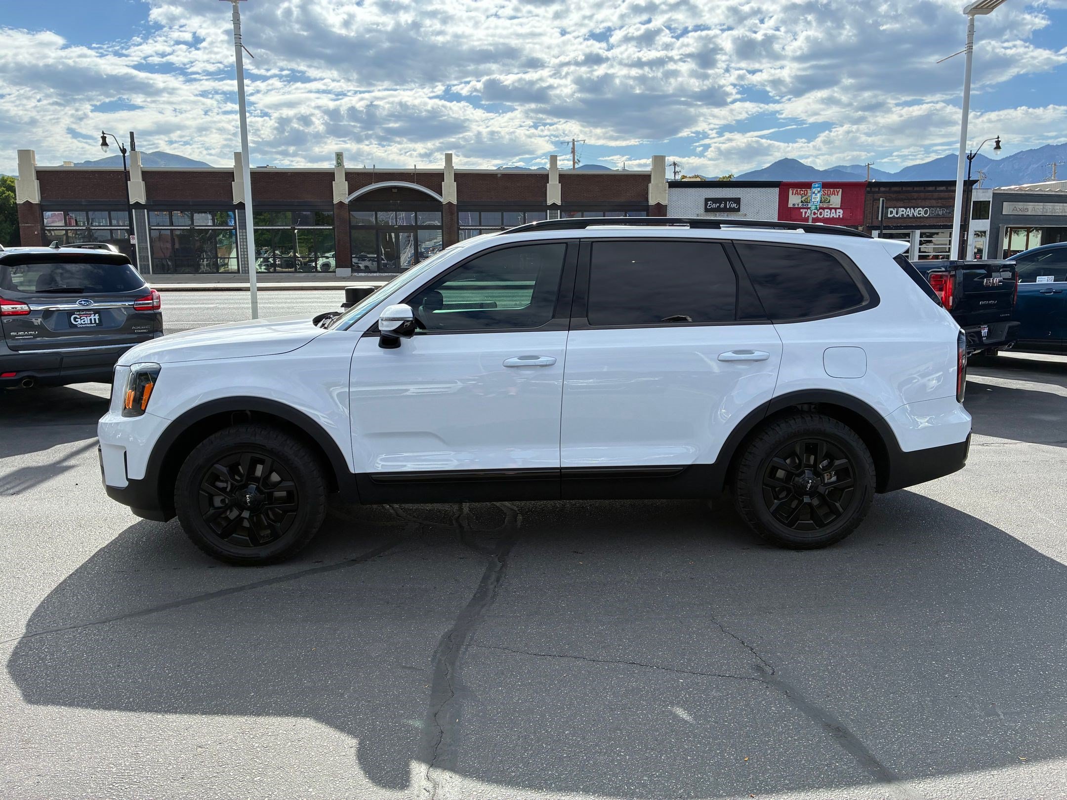 Used 2024 Kia Telluride SX Prestige X-Pro AWD/4WD image 9