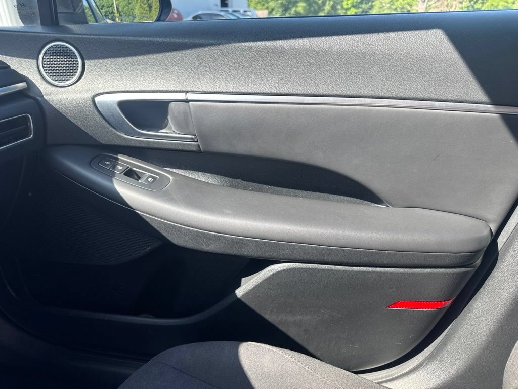 Used 2023 Hyundai Sonata SEL FWD image 20