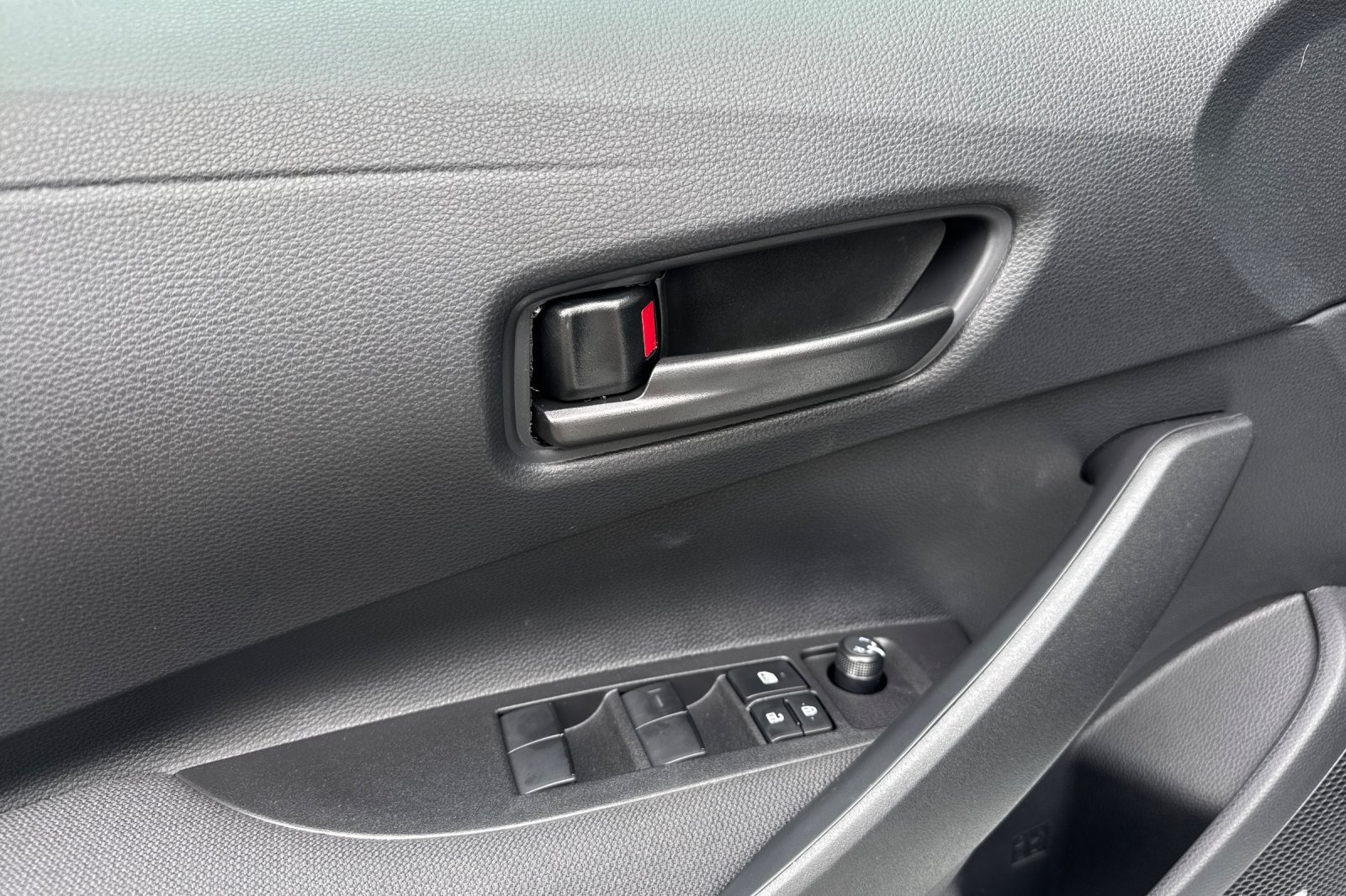 New 2026 Toyota Corolla LE w/ LE Premium Package FWD image 10
