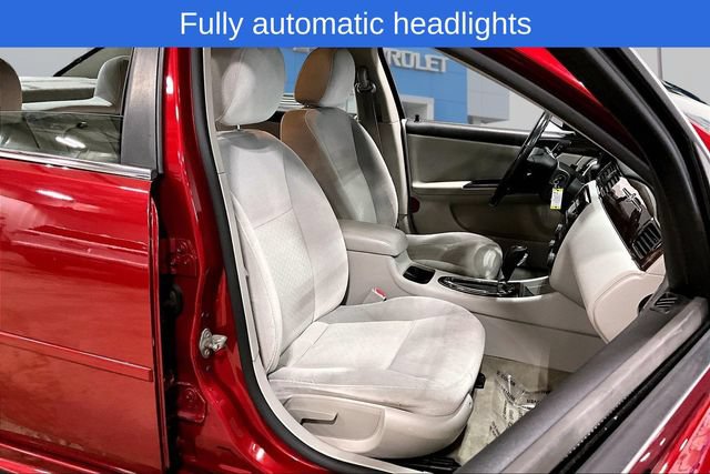 Used 2014 Chevrolet Impala LT w/ LT Sunroof Package FWD image 27