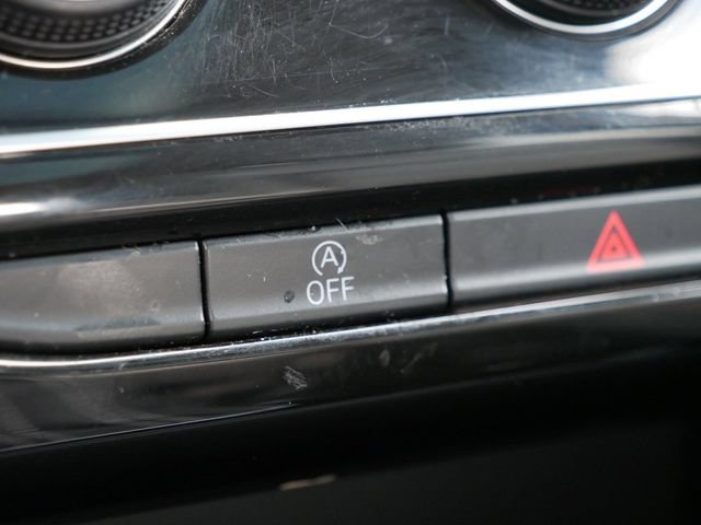 Certified 2023 Volkswagen Atlas SEL AWD/4WD image 33