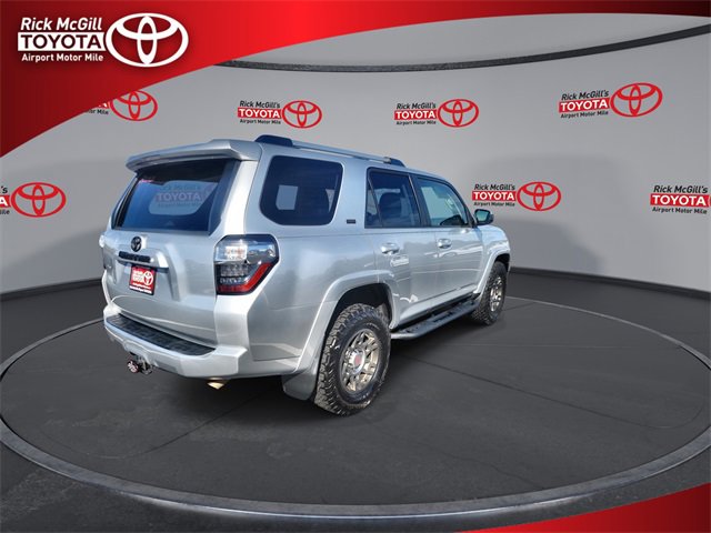 Used 2019 Toyota 4Runner SR5 image 8