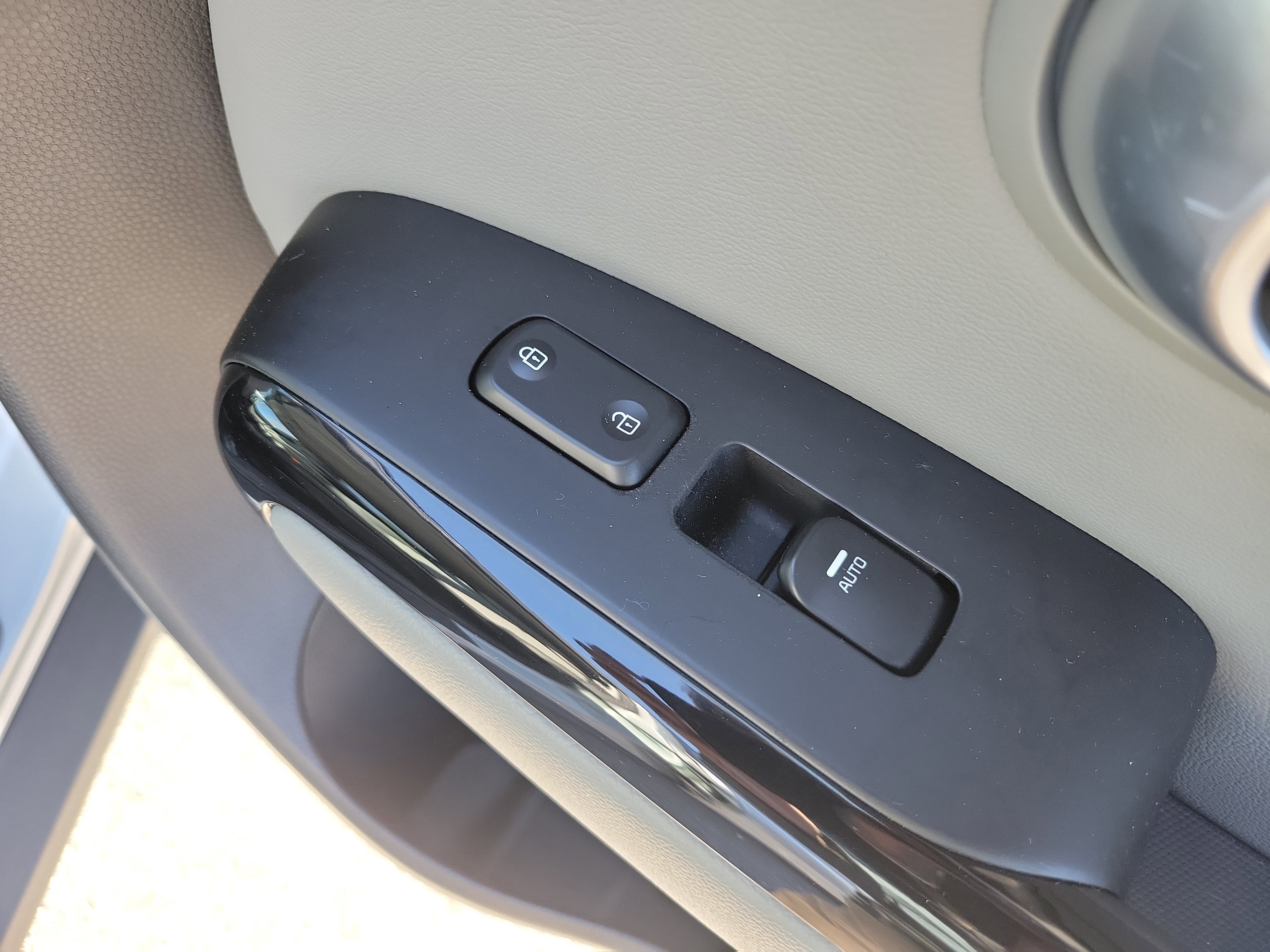 Used 2016 Kia Soul + w/ Primo Package image 11