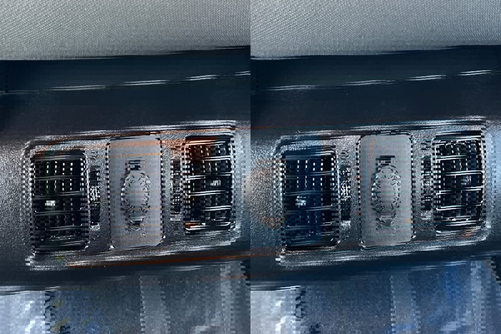 Used 2015 Toyota Tundra SR5 RWD image 14