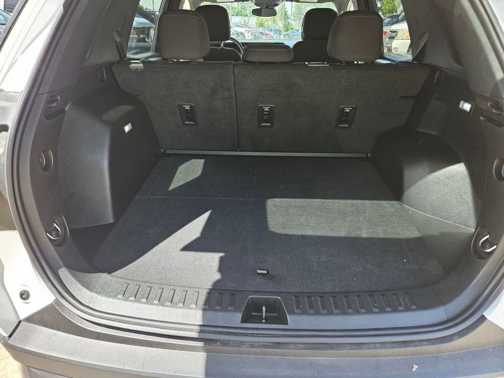 Used 2025 GMC Terrain Elevation image 20