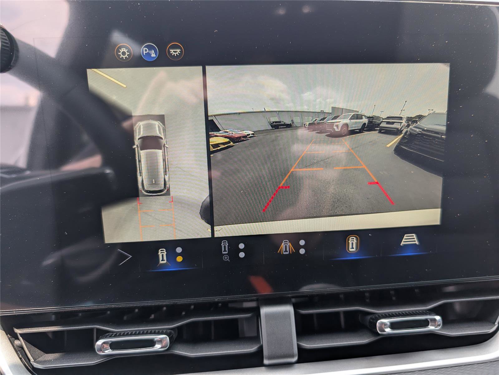 New 2026 Chevrolet Equinox LT FWD image 22