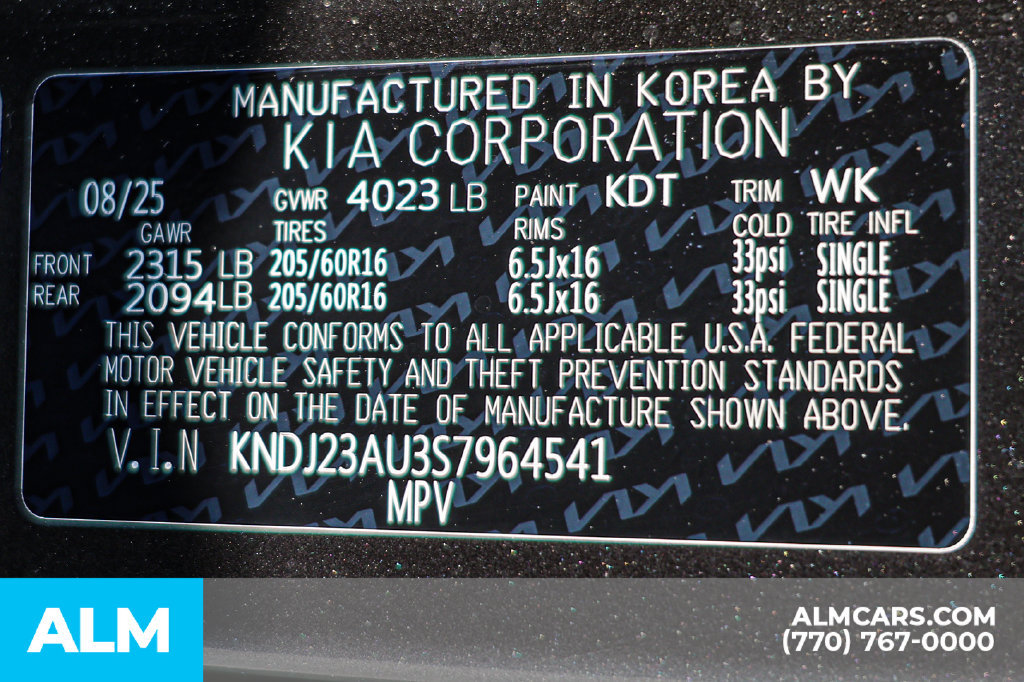 Used 2025 Kia Soul LX w/ LX Technology Package FWD image 53