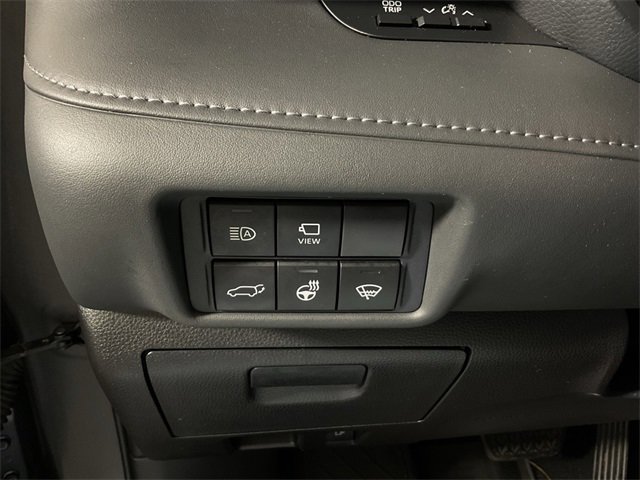 Used 2020 Toyota Highlander Platinum image 27