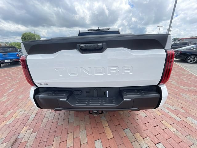 Used 2025 Toyota Tundra SR5 AWD/4WD image 29