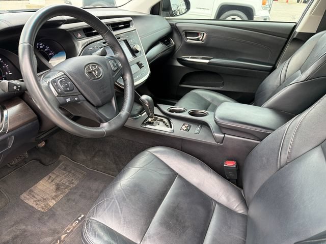 Used 2016 Toyota Avalon XLE FWD image 18