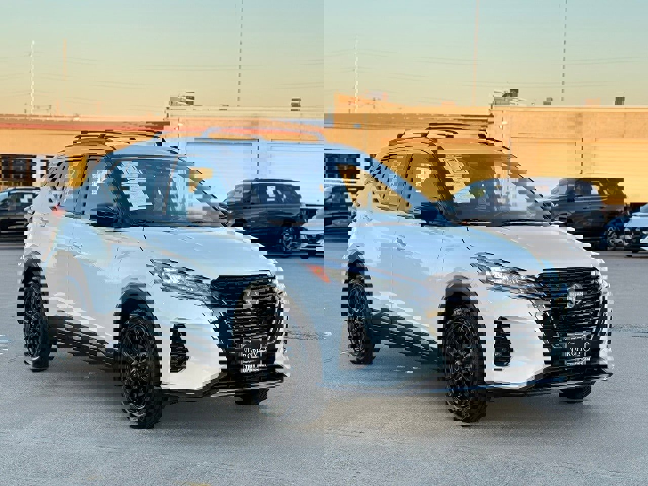 Certified 2023 Nissan Kicks SR w/ Exterior Package image 5