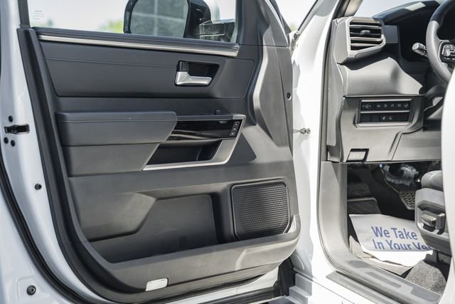 Used 2024 Toyota Sequoia Limited w/ Tow Technology Package AWD/4WD image 51