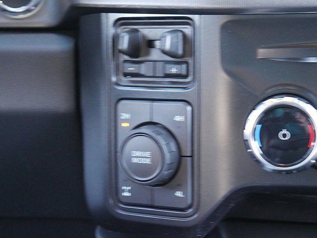 New 2025 Ford F250 Platinum image 23
