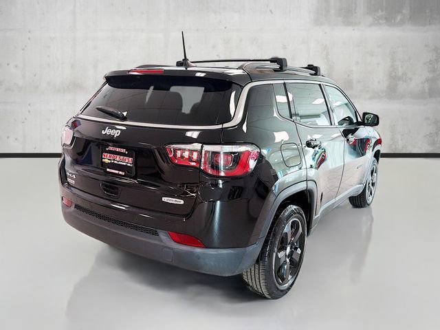 Used 2017 Jeep Compass Latitude w/ Popular Equipment Group image 5