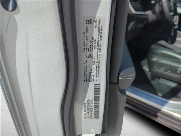 New 2025 Jeep Grand Cherokee Altitude image 16