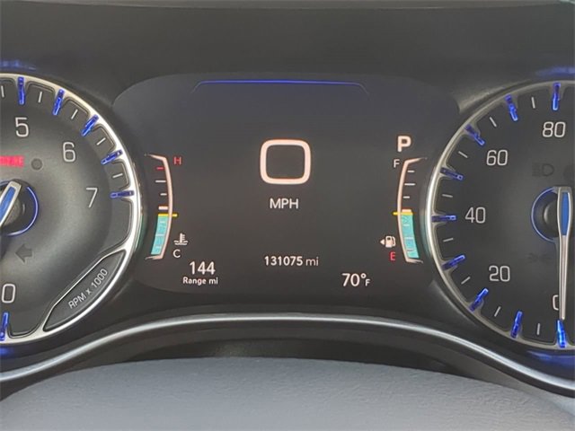 Used 2021 Chrysler Pacifica Touring-L image 26