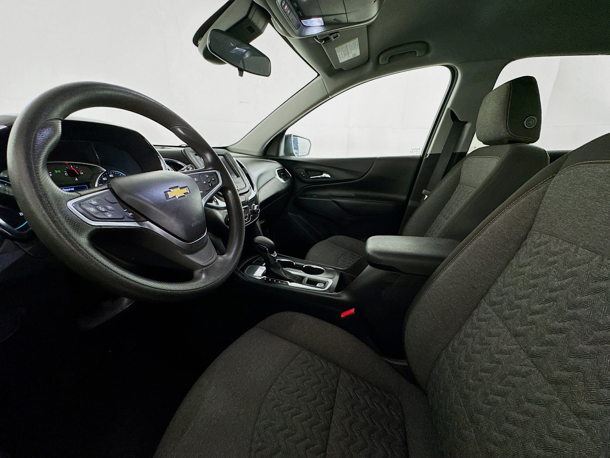 Used 2023 Chevrolet Equinox LT w/ LPO, Floor Liner Package FWD image 21