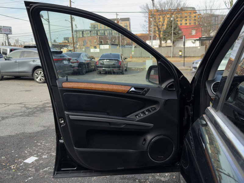 Used 2008 Mercedes-Benz GL 450 4MATIC image 9