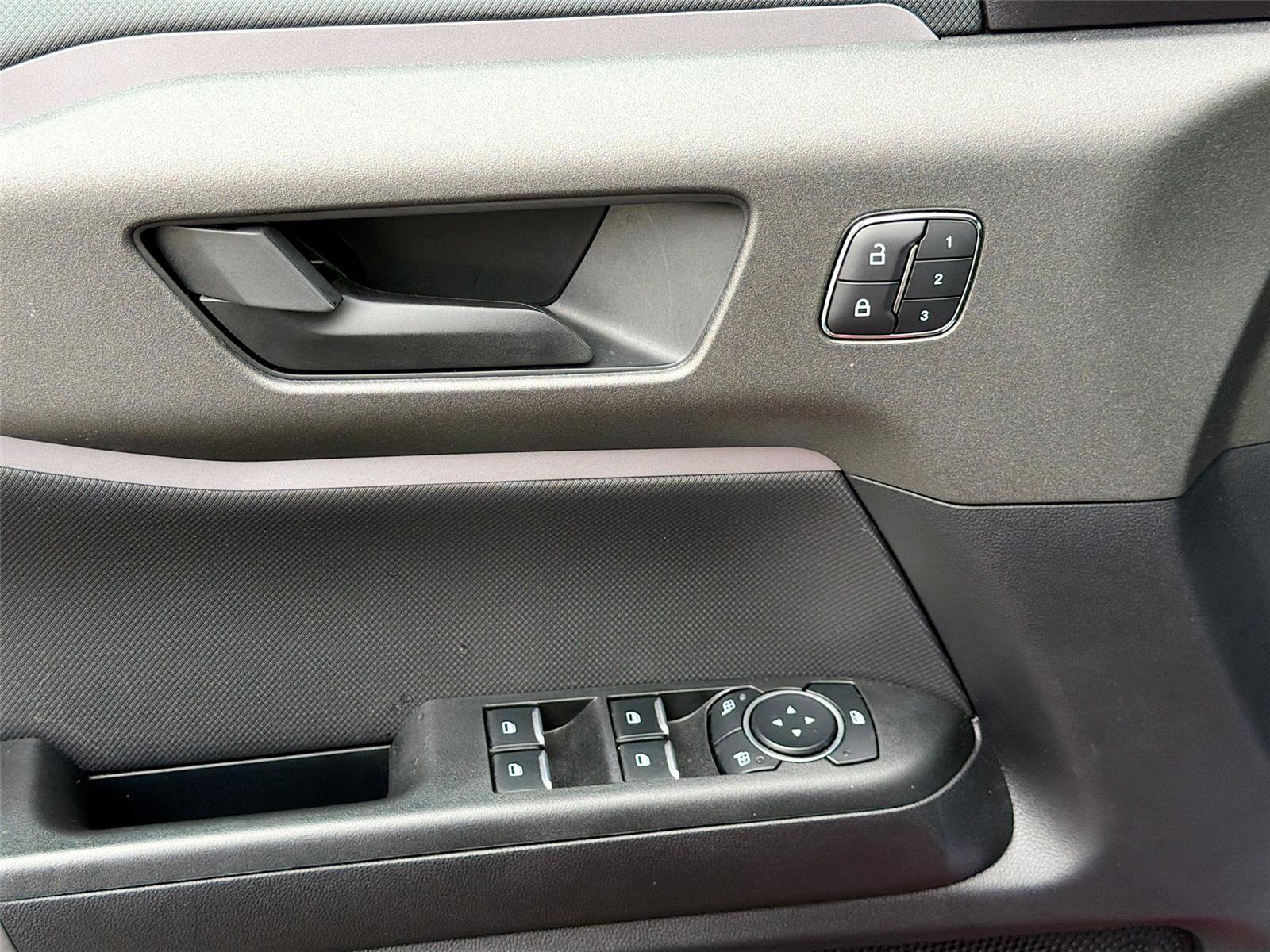 Used 2025 Ford Bronco Sport Badlands image 18