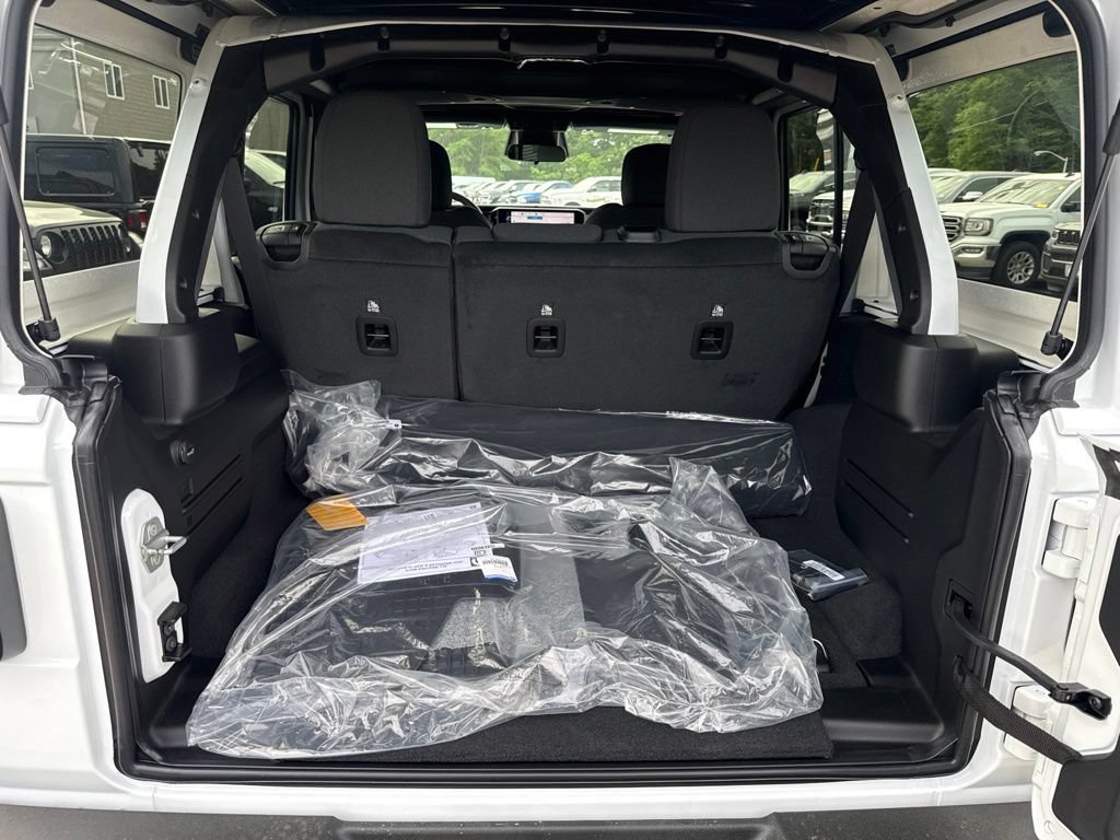 New 2026 Jeep Wrangler Unlimited Sport AWD/4WD image 21
