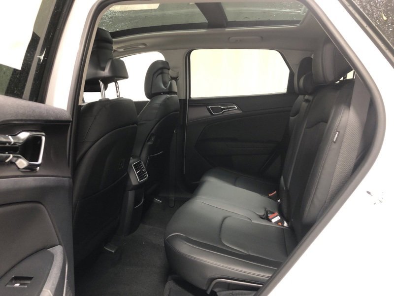 New 2026 Kia Sportage SX image 17