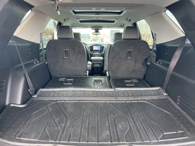 Used 2021 Chevrolet Traverse High Country image 48