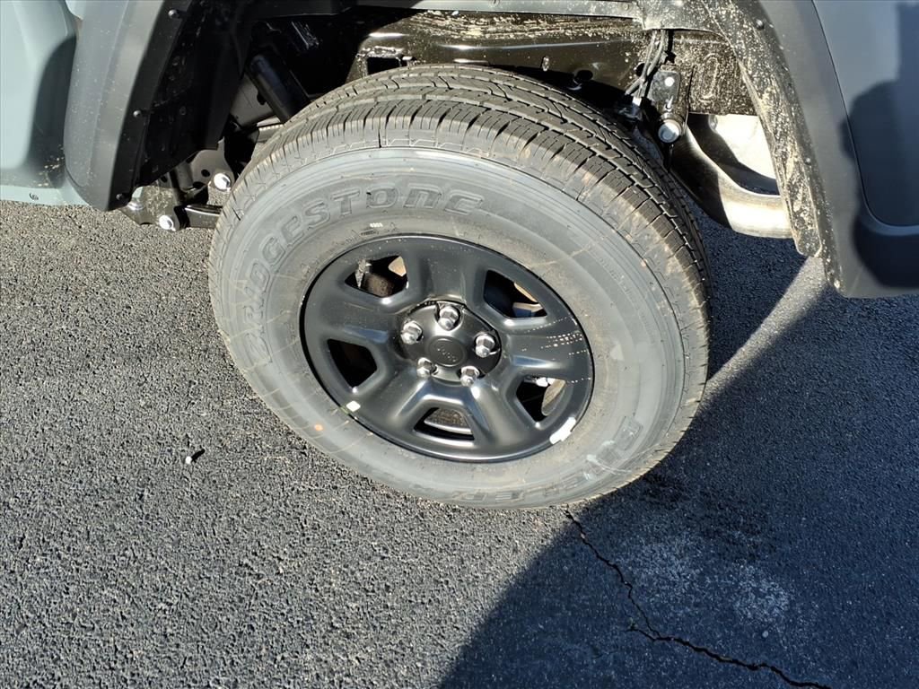 New 2026 Jeep Gladiator Sport image 6