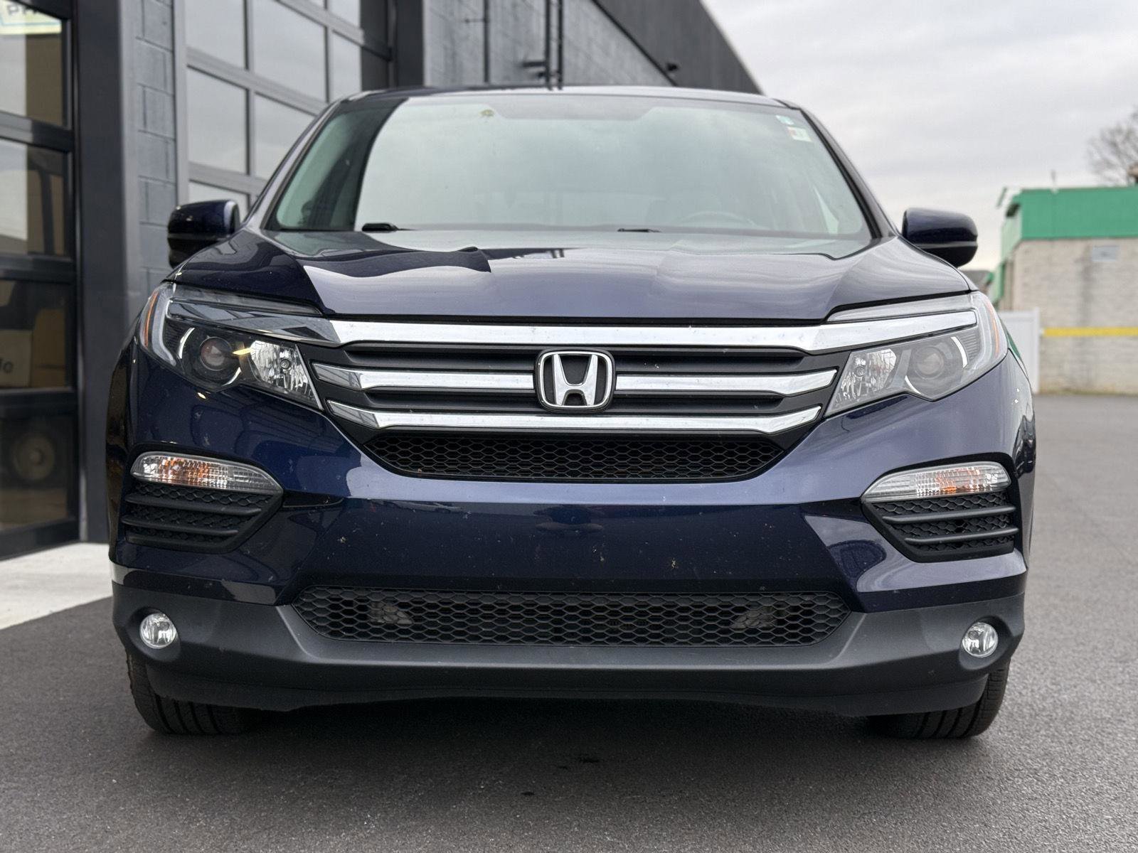 Used 2017 Honda Pilot EX-L image 4