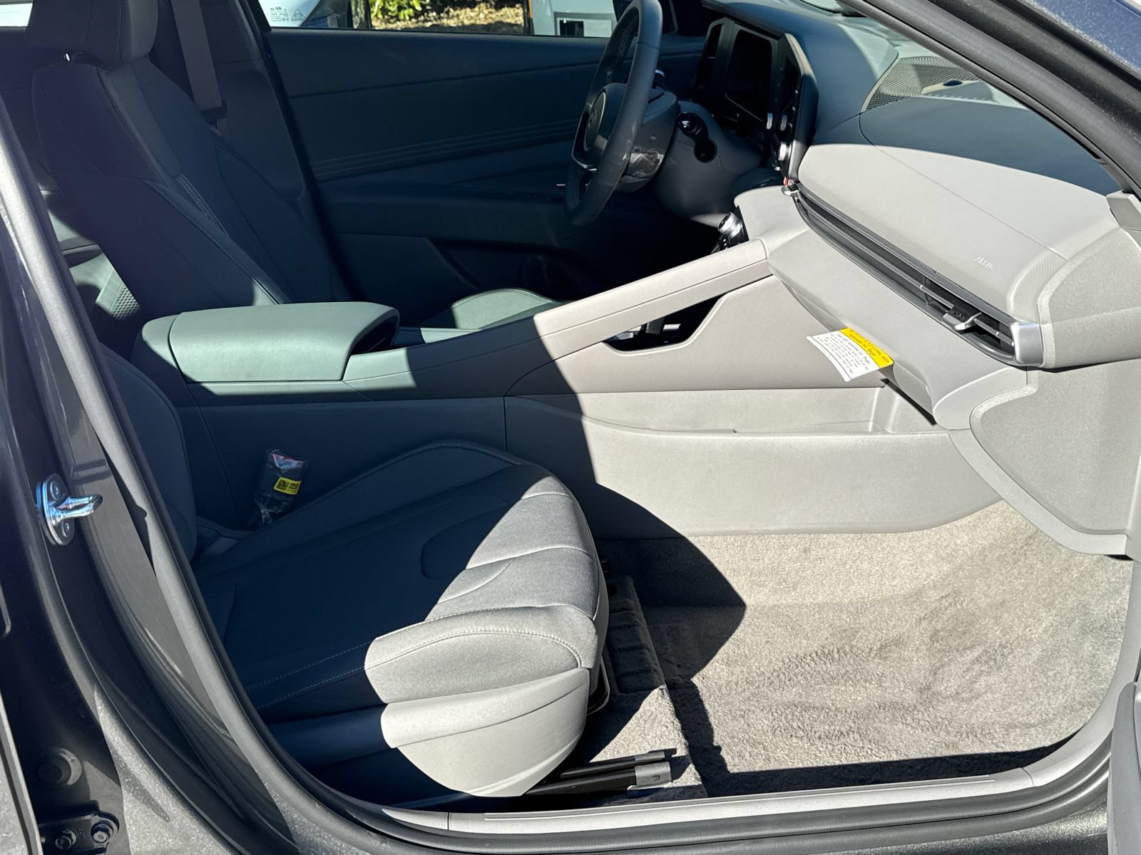 New 2026 Hyundai Elantra SEL Sport Premium FWD image 14